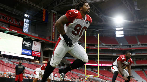 nfl-training-camp-defense-position-battles-robert-nkemdiche.jpg